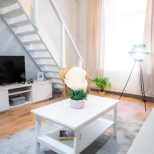In Super Location M9 Apartamento Budapest